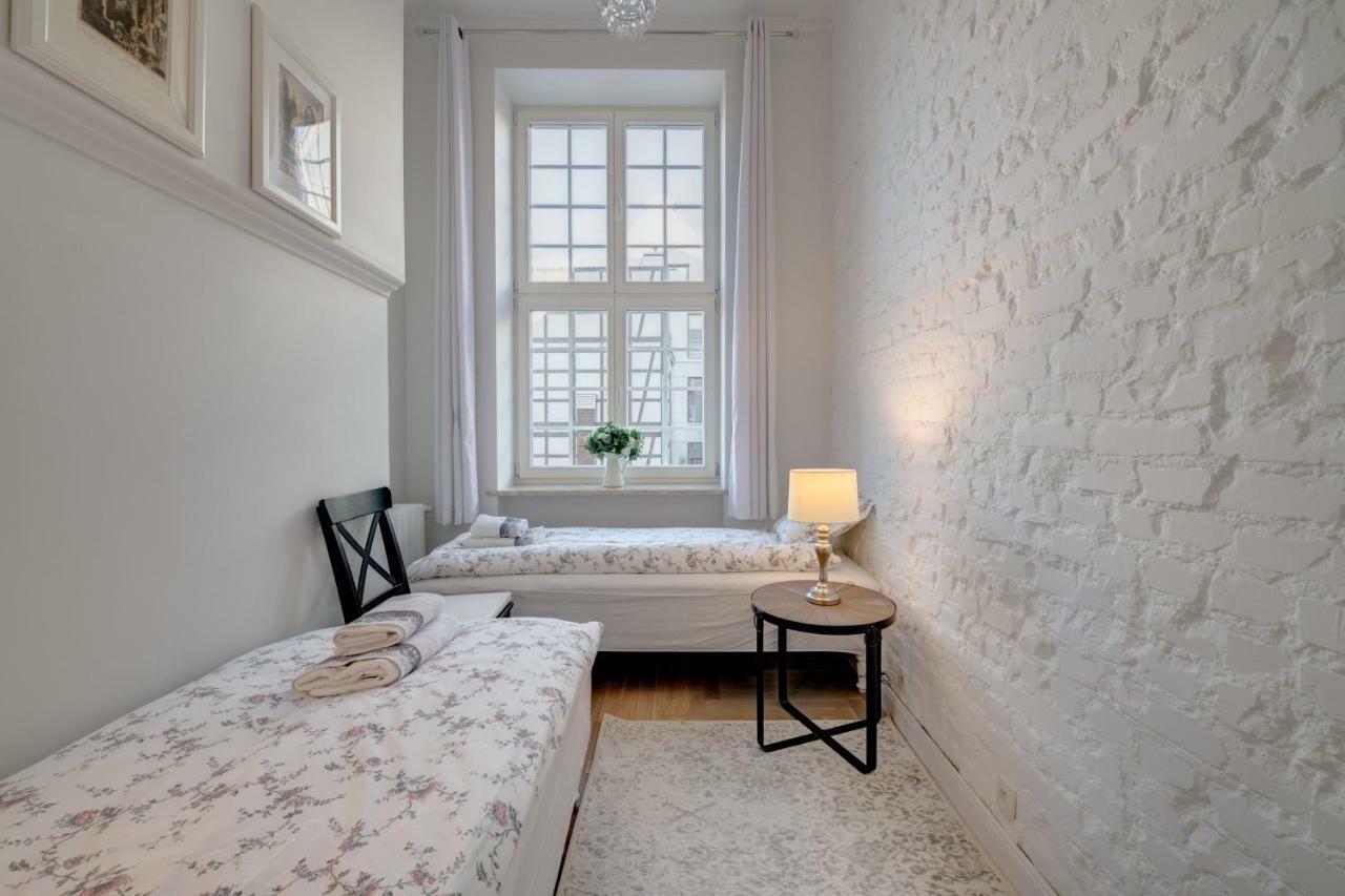 Apartamenty Mariacka กดัญสก์ ภายนอก รูปภาพ